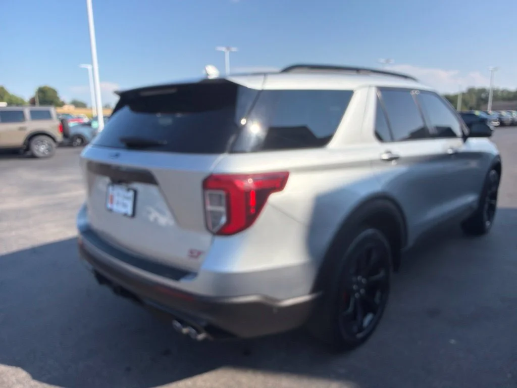 Used 2020 Iconic Silver Metallic Ford ST image 5