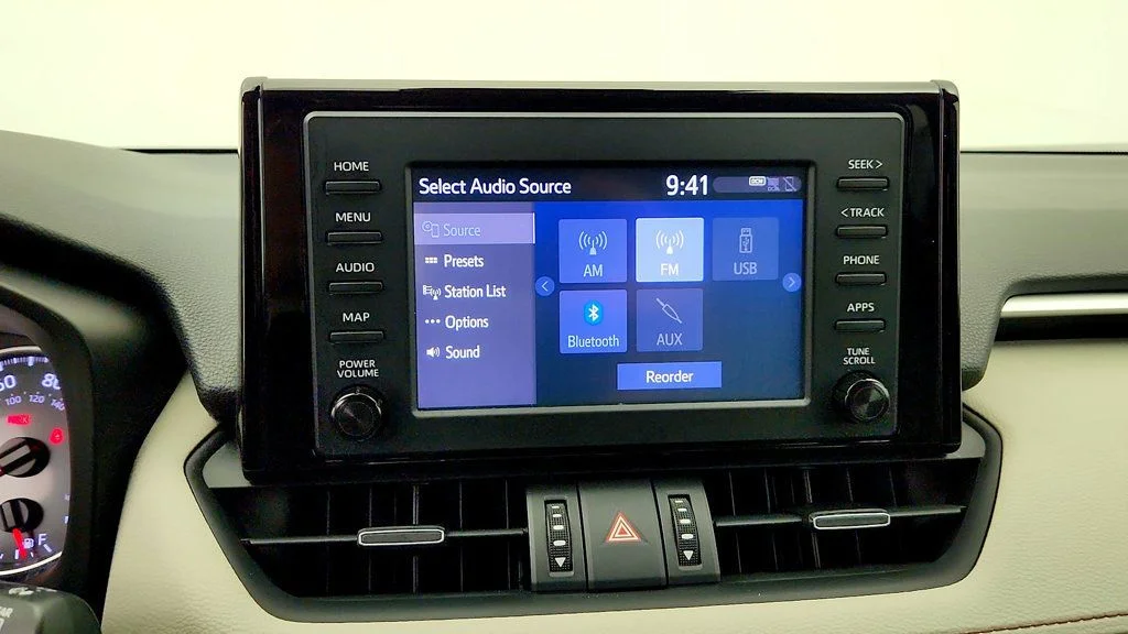 Used 2019 Blueprint Toyota XLE Premium AWD w/ Cold Weather Pkg image 20