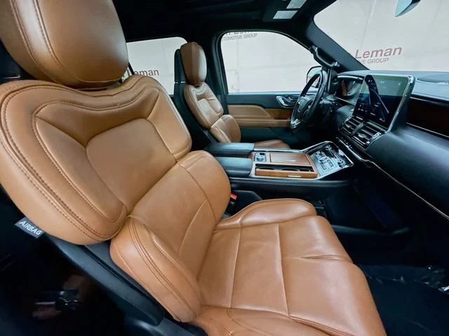 Used 2019 Black Lincoln Reserve image 31