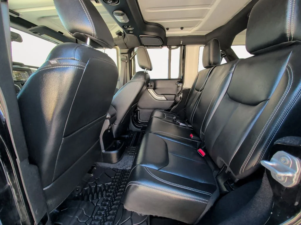 Used 2017 Black Jeep Unlimited Rubicon image 13