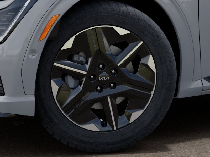New 2026 Wolf Gray/Black Roof Kia GT-Line image 9