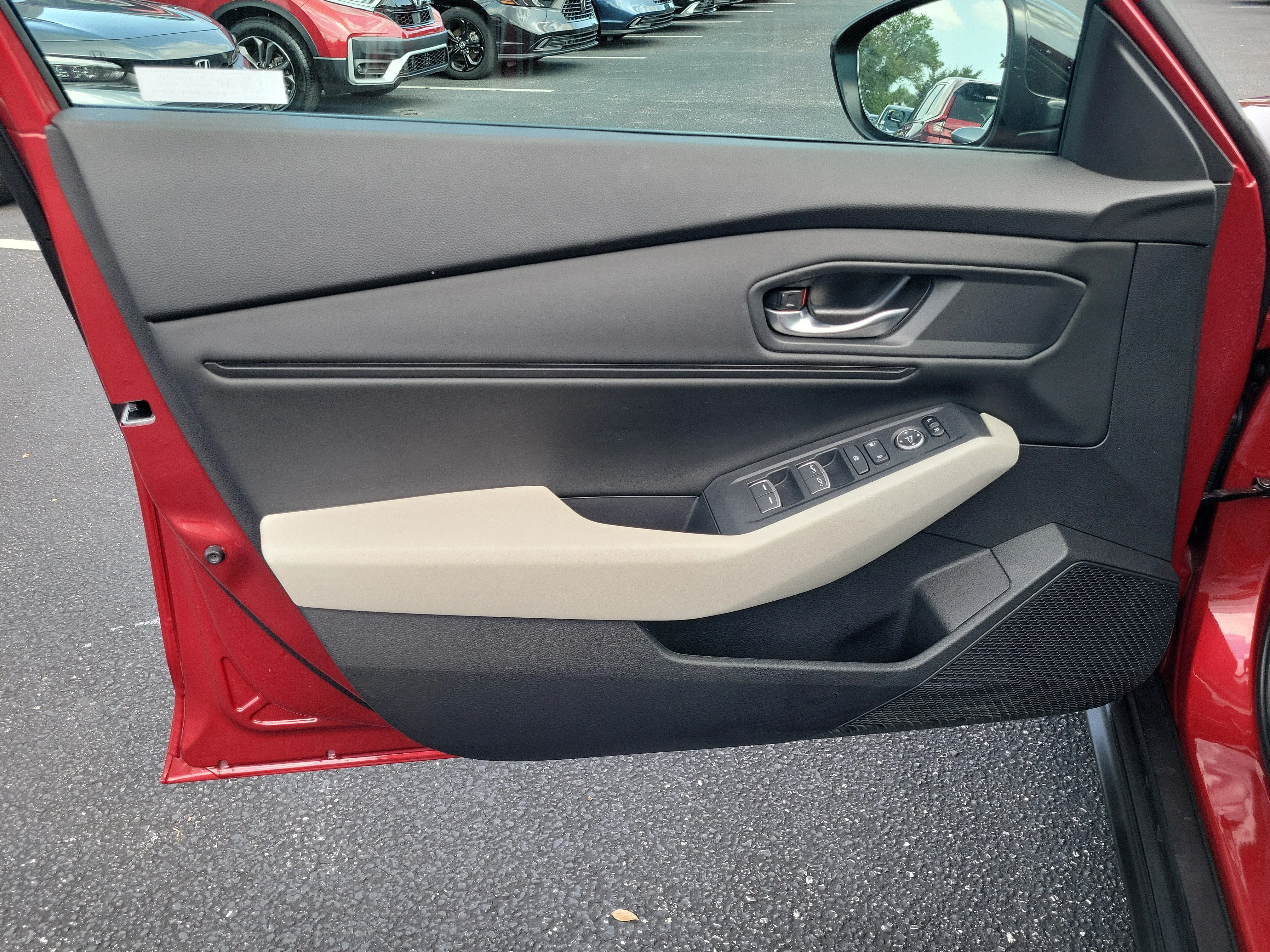 2025 Honda Accord SE - Photo 51