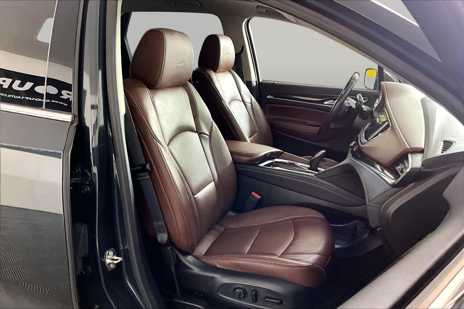 Used 2018 Dark Slate Metallic Buick Avenir image 9