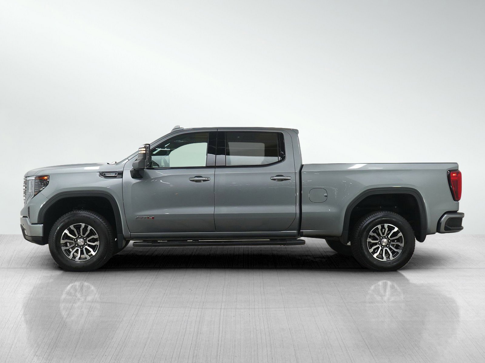 Used 2023 GMC Sierra 1500 AT4 with VIN 3GTUUEE86PG246428 for sale in Roseville, Minnesota