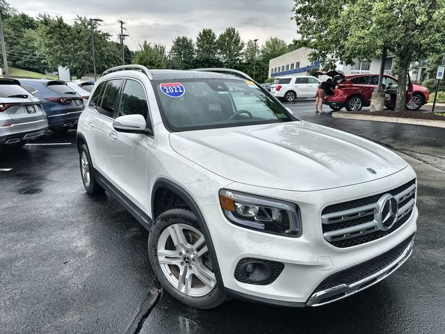 Used 2022 White Mercedes-Benz GLB 250 image 11