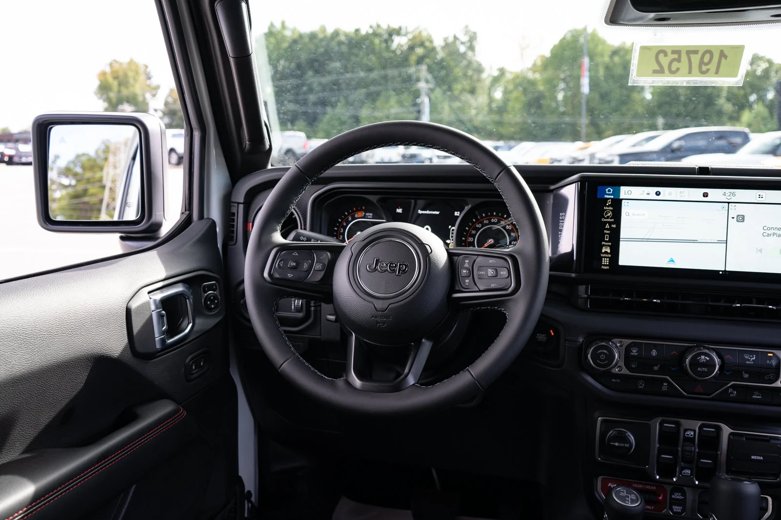 New 2027 Bright White Clear-Coat Paint Jeep Rubicon X image 38