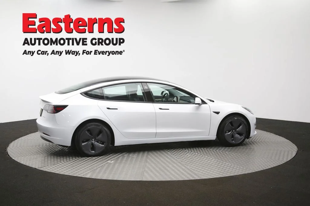 Used 2022 White Tesla Long Range image 38