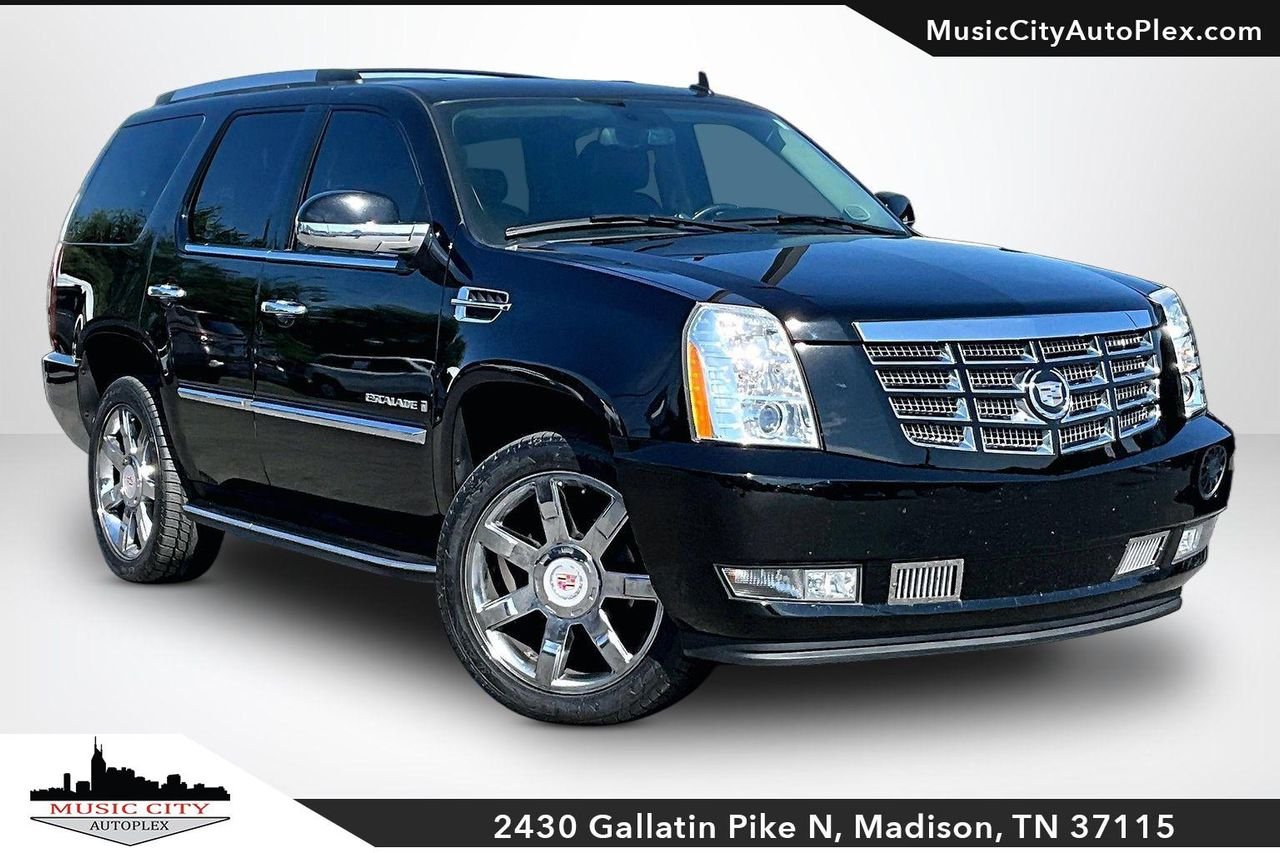 Used 2007 Black Raven Cadillac SUV image 1