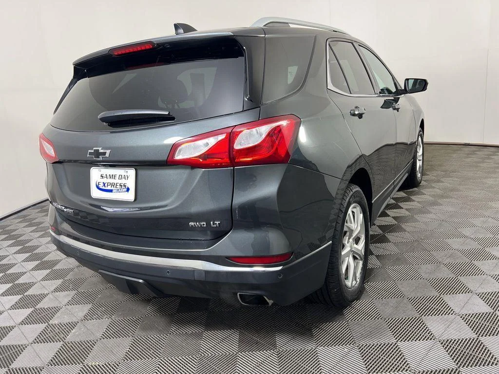 Used 2020 Nightfall Gray Metallic Chevrolet LT image 26