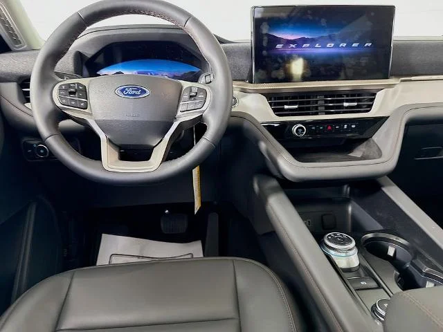New 2026 Agate Black Metallic Ford Active image 56