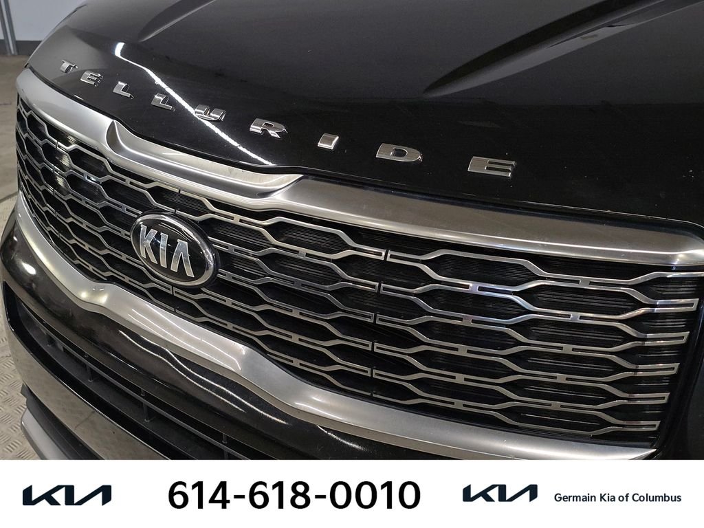 Used 2020 Black Kia S image 14