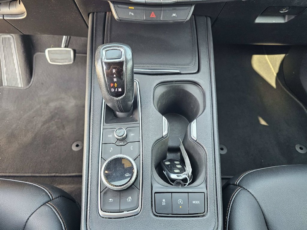 Used 2019 Silver Cadillac Sport image 30