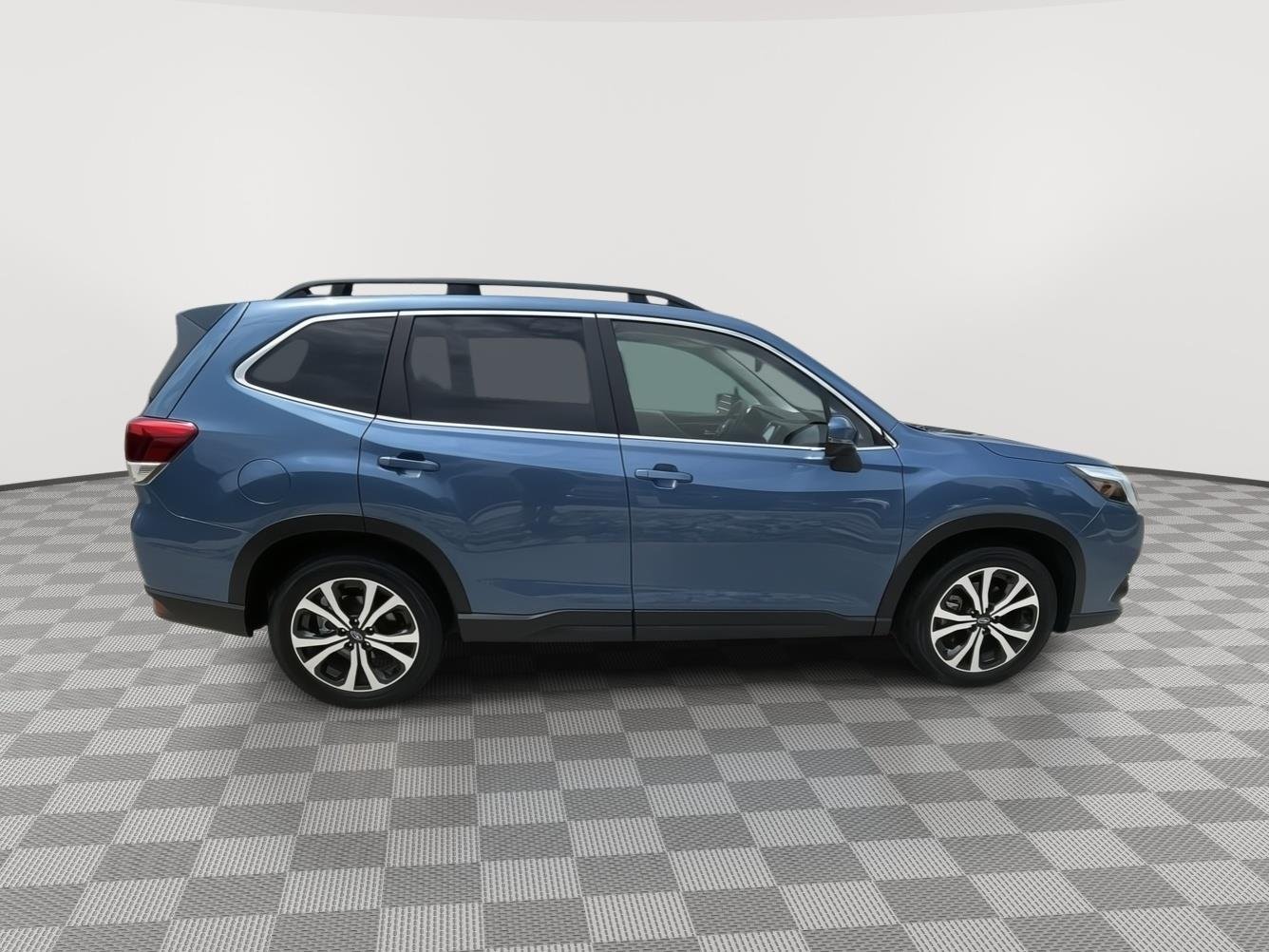 Certified Used 2024 Horizon Blue Pearl Subaru Limited image 15