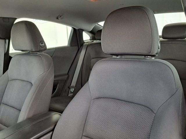 Used 2020 Silver Chevrolet LT image 20