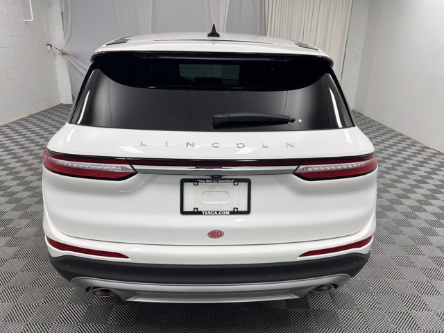 Used 2023 Pristine White Lincoln Standard image 7