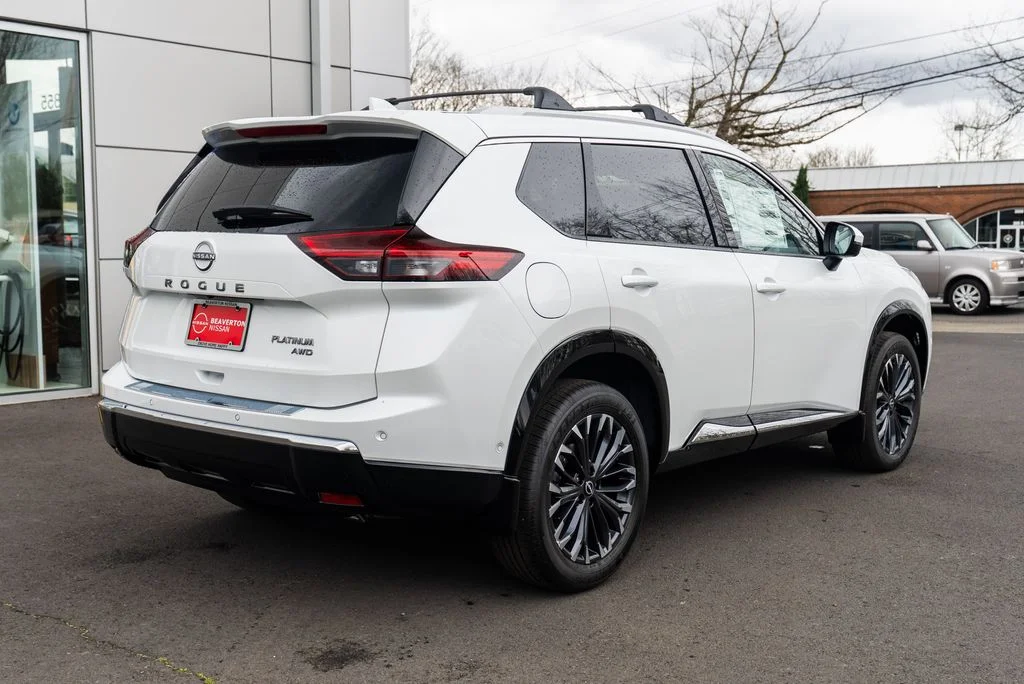 New 2026 Everest White Pearl TriCoat Nissan Platinum image 6