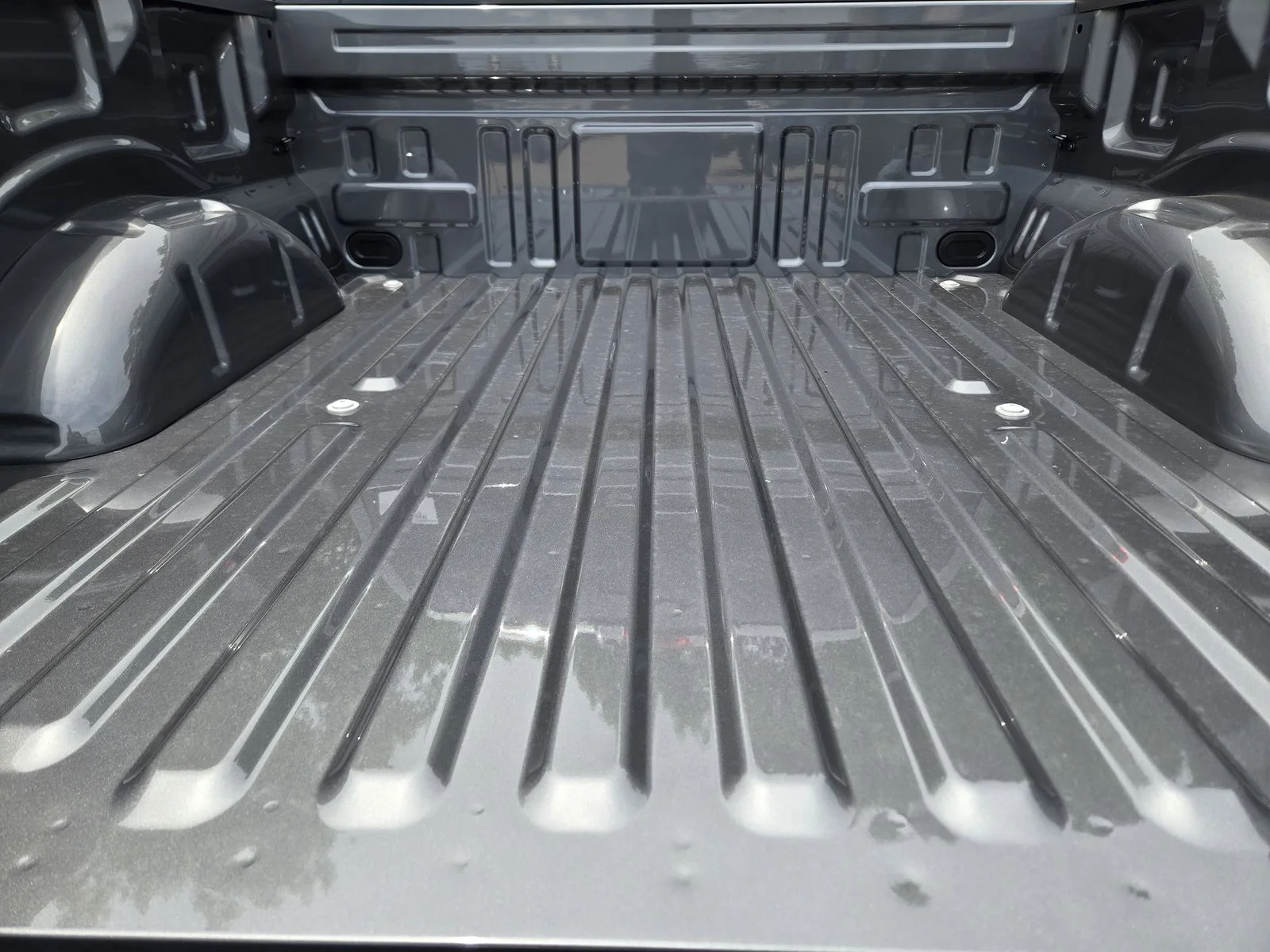 New 2026 Carbonized Gray Metallic Ford XLT image 20