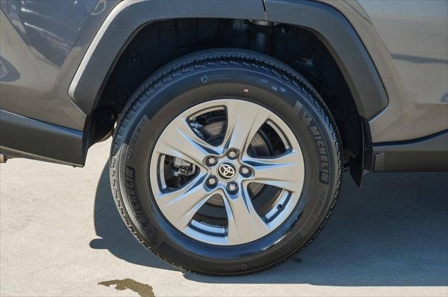 Certified Used 2024 MAGNETIC GRAY MET. Toyota  image 11