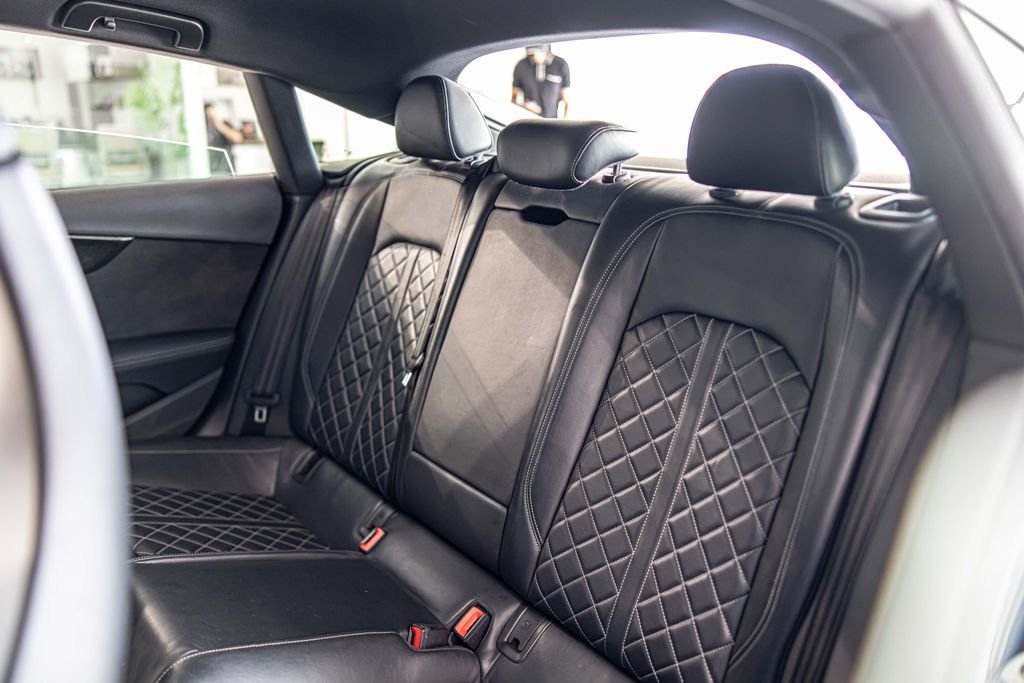 Used 2018 Black Audi 3.0T Prestige image 36