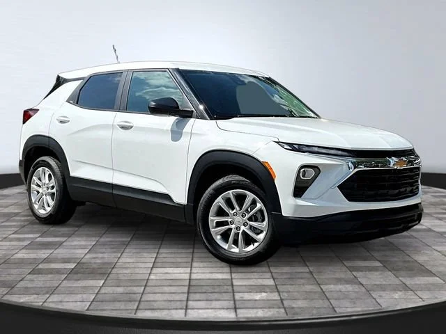 New 2026 Summit White Chevrolet LS image 2