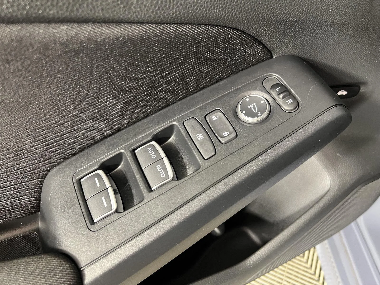 Used 2024 Sonic Gray Pearl Honda Sport image 21