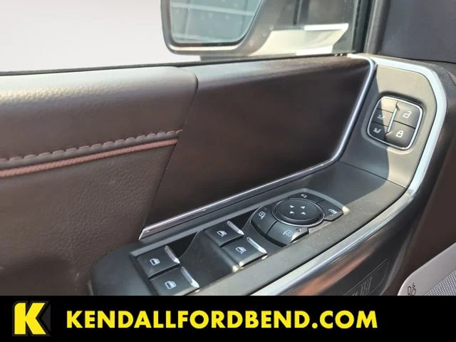 Certified Used 2025  Ford King Ranch image 10