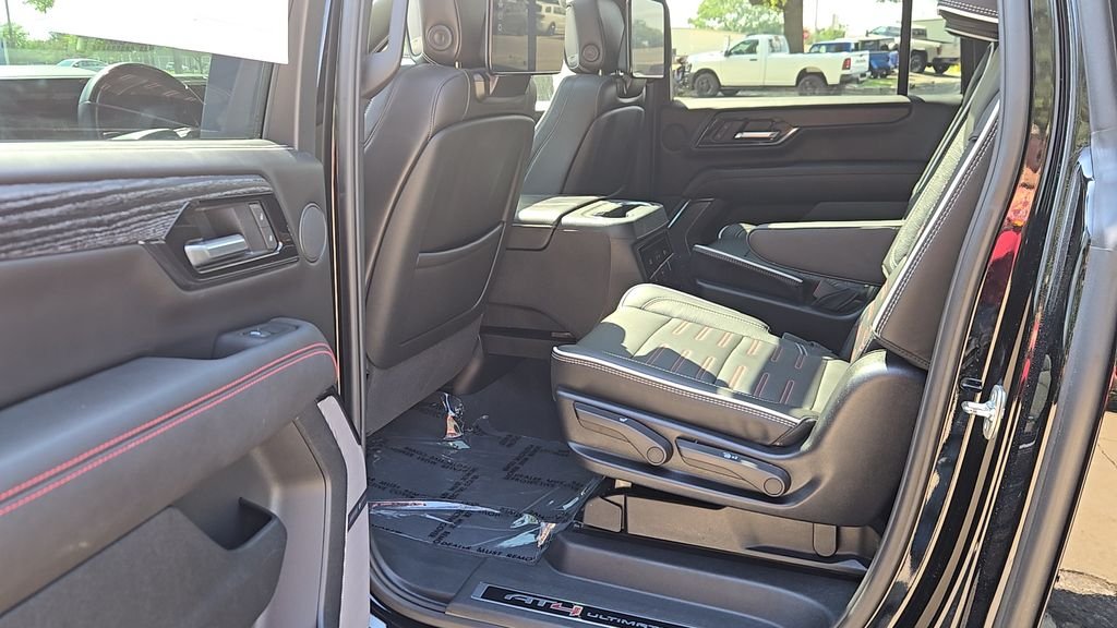 Used 2025 Black GMC AT4 Ultimate image 20