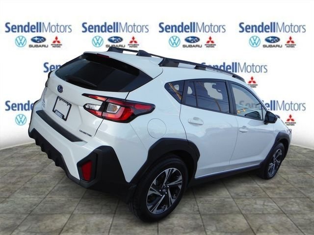 Used 2025 White Subaru Premium image 9