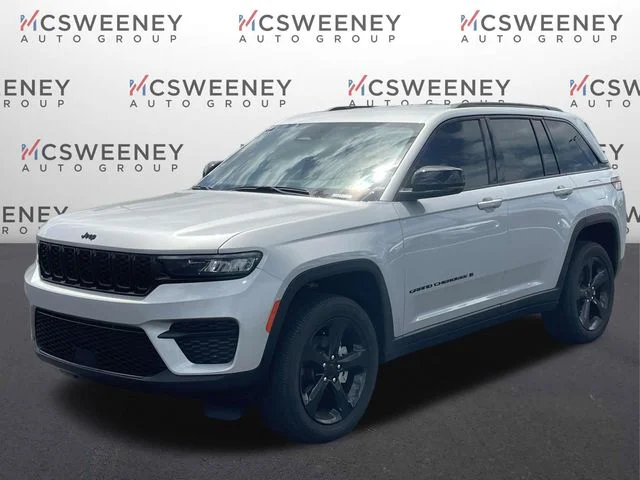 New 2025 Silver Zynith Exterior Paint Jeep Altitude image 7