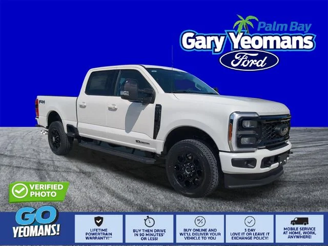 New 2026 Star White Metallic Tri-Coat Ford F-350® Lariat® image 1