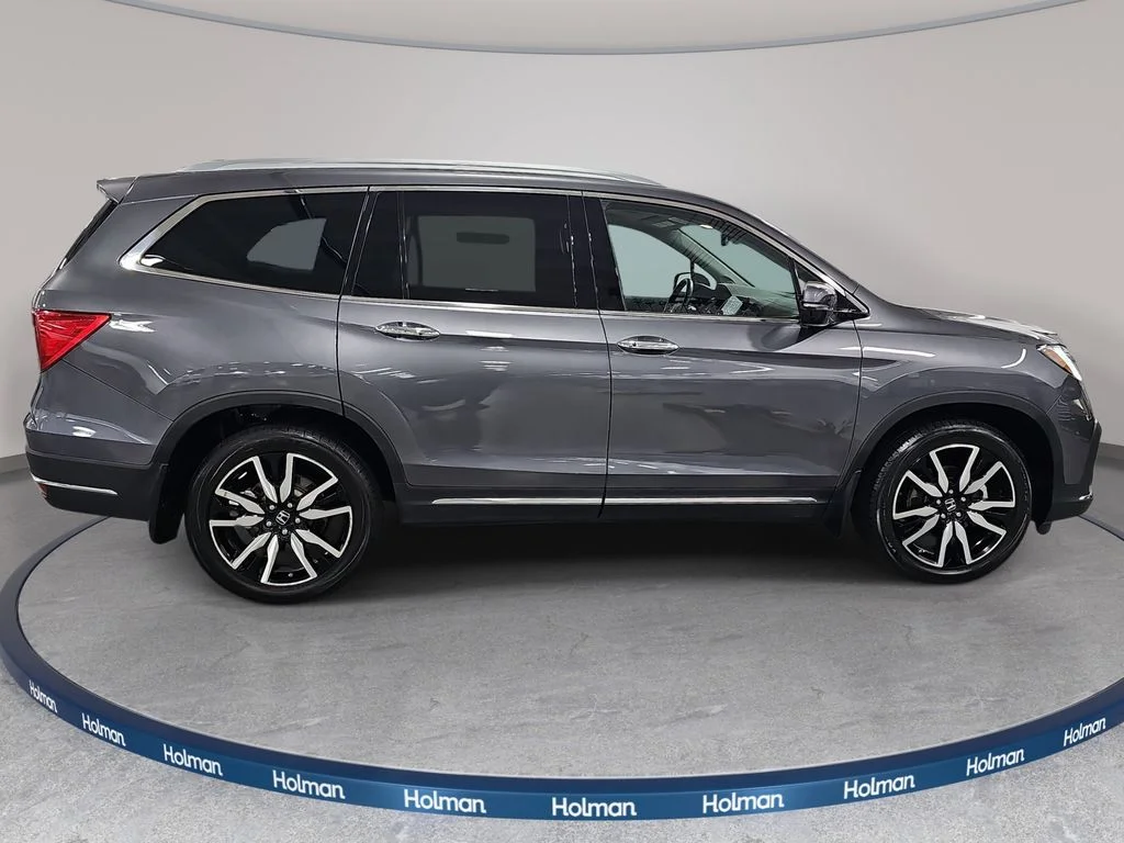 Used 2022  Honda Touring image 5