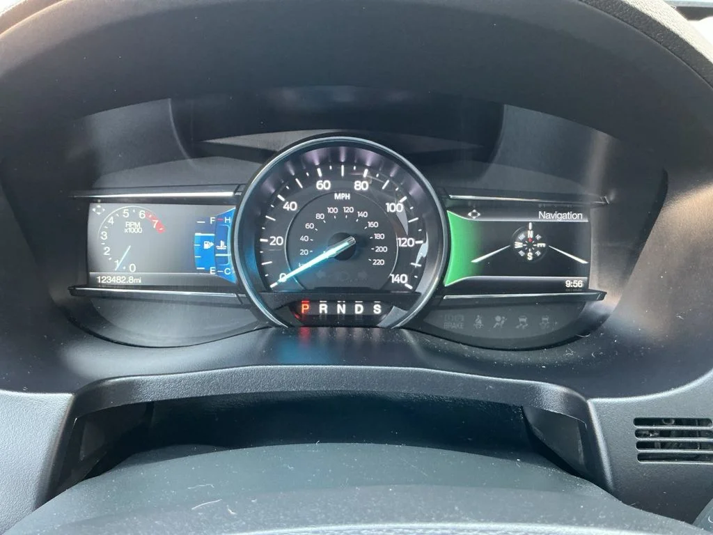 Used 2018 Black Ford Limited image 12