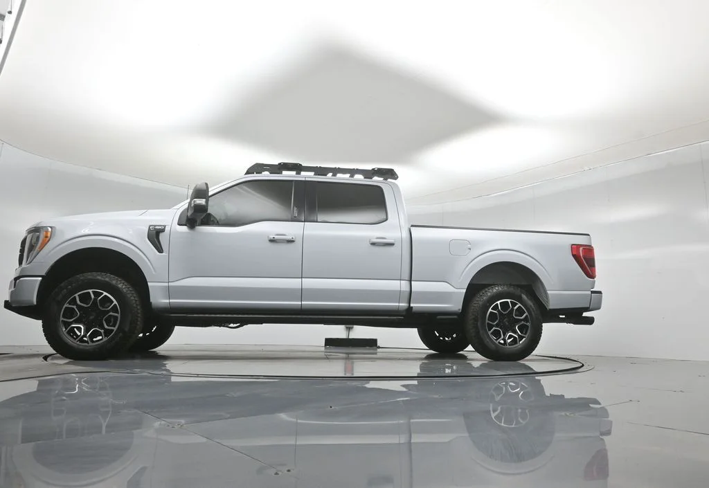 Used 2022 White Ford XLT image 7