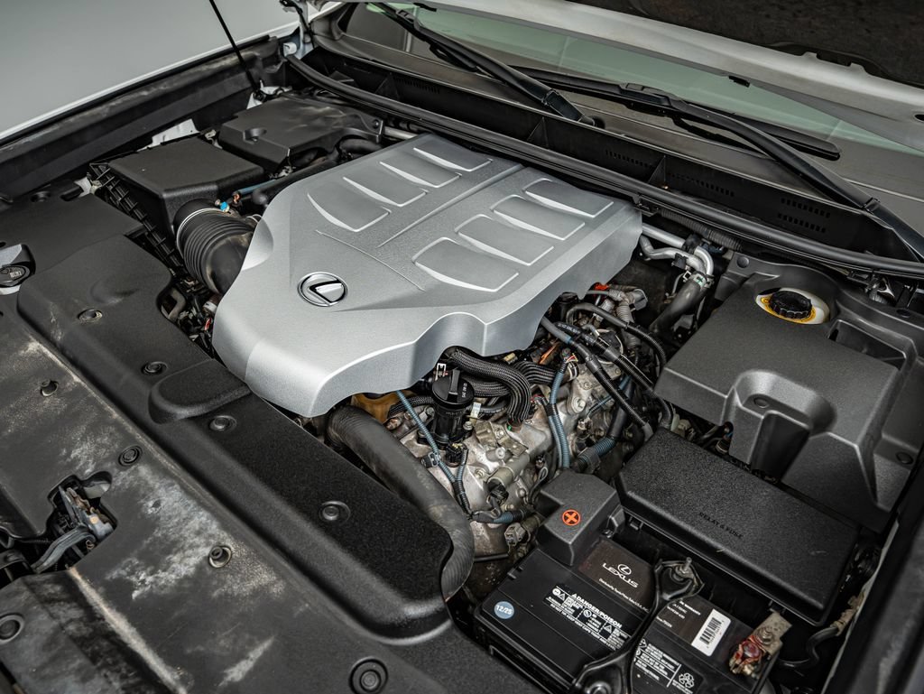 Used 2014 Starfire Pearl Lexus 460 image 42
