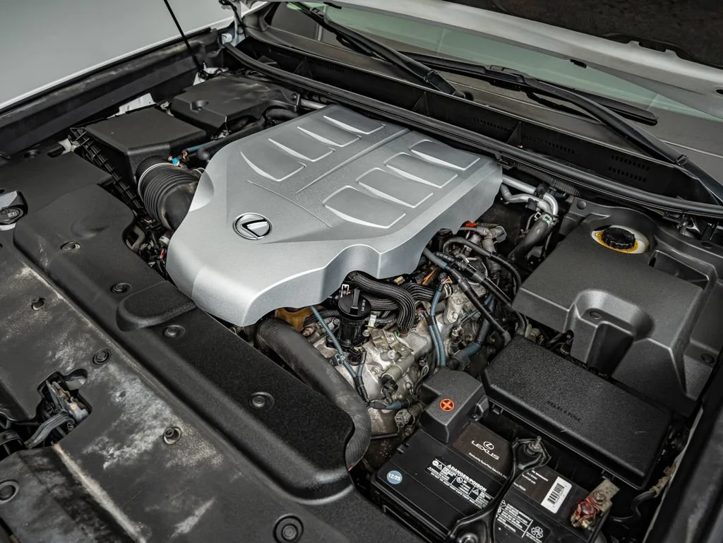 Used 2014 Starfire Pearl Lexus 460 image 42