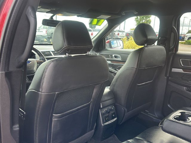 Used 2017 Red Ford Limited image 30