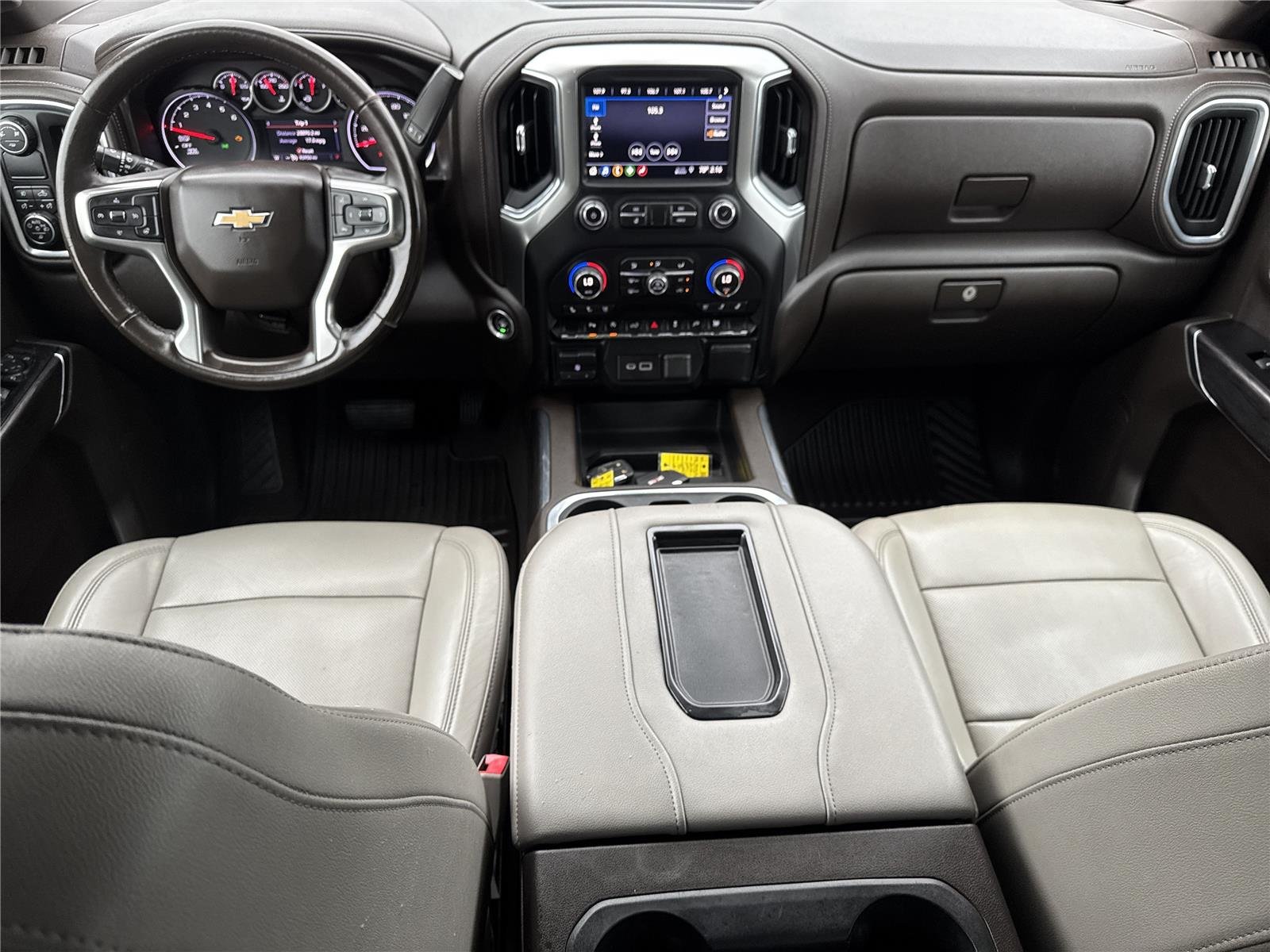 Used 2019 SILVER ICE METALLIC Chevrolet LTZ image 14