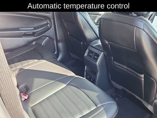 Used 2022 Silver Ford SEL image 30