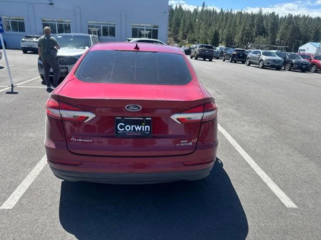 Used 2019 Ruby Red Metallic Ford SE image 7
