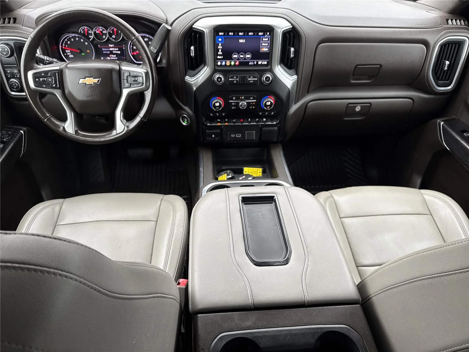 Used 2019 SILVER ICE METALLIC Chevrolet LTZ image 14