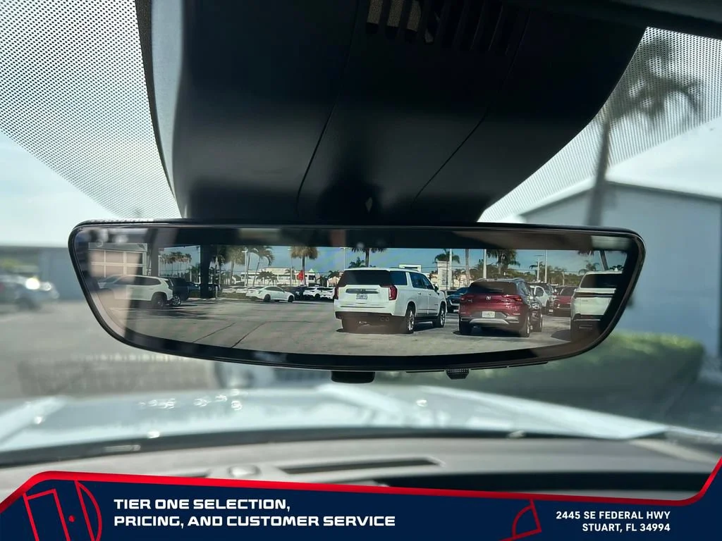 New 2026 Glacier White Tricoat GMC Denali Ultimate image 27