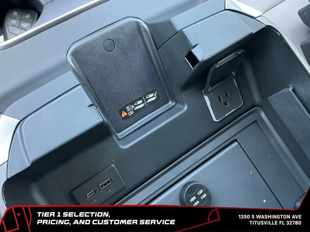 New 2026 Sterling Metallic GMC SLT image 33