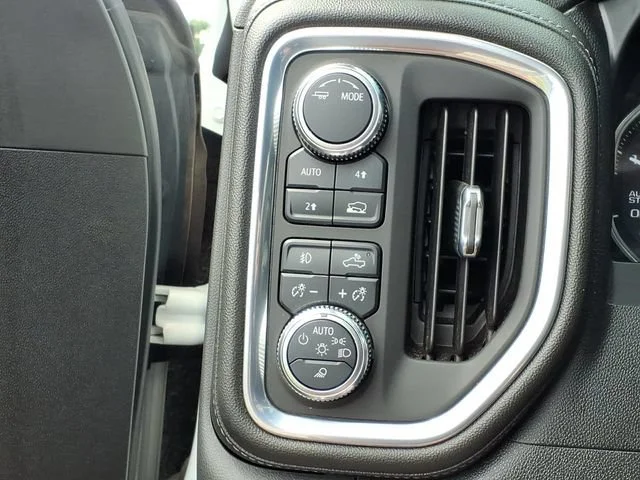Used 2021 SUMMIT WHITE GMC SLT image 13