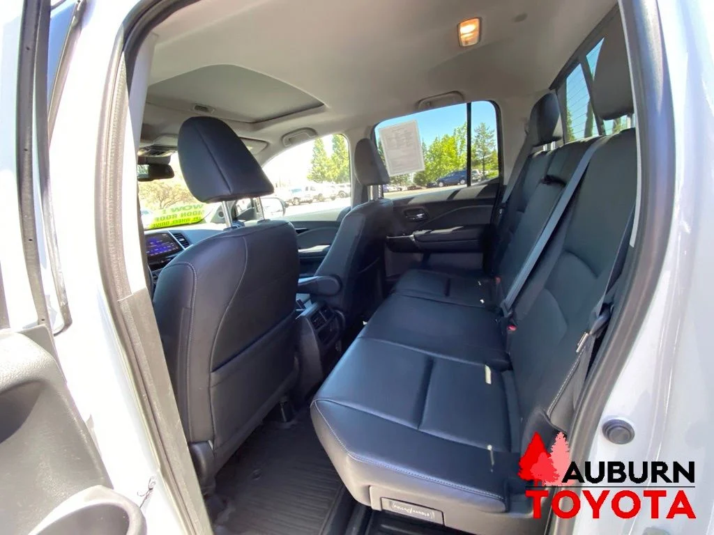 Used 2020 Platinum White Pearl Honda RTL-E image 27