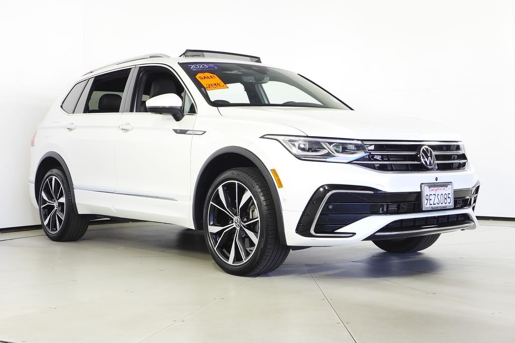 Certified Used 2023 White Volkswagen 2.0T SEL R-Line image 4