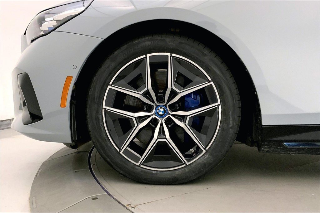 Certified Used 2025 Gray Metallic BMW xDrive40 image 8