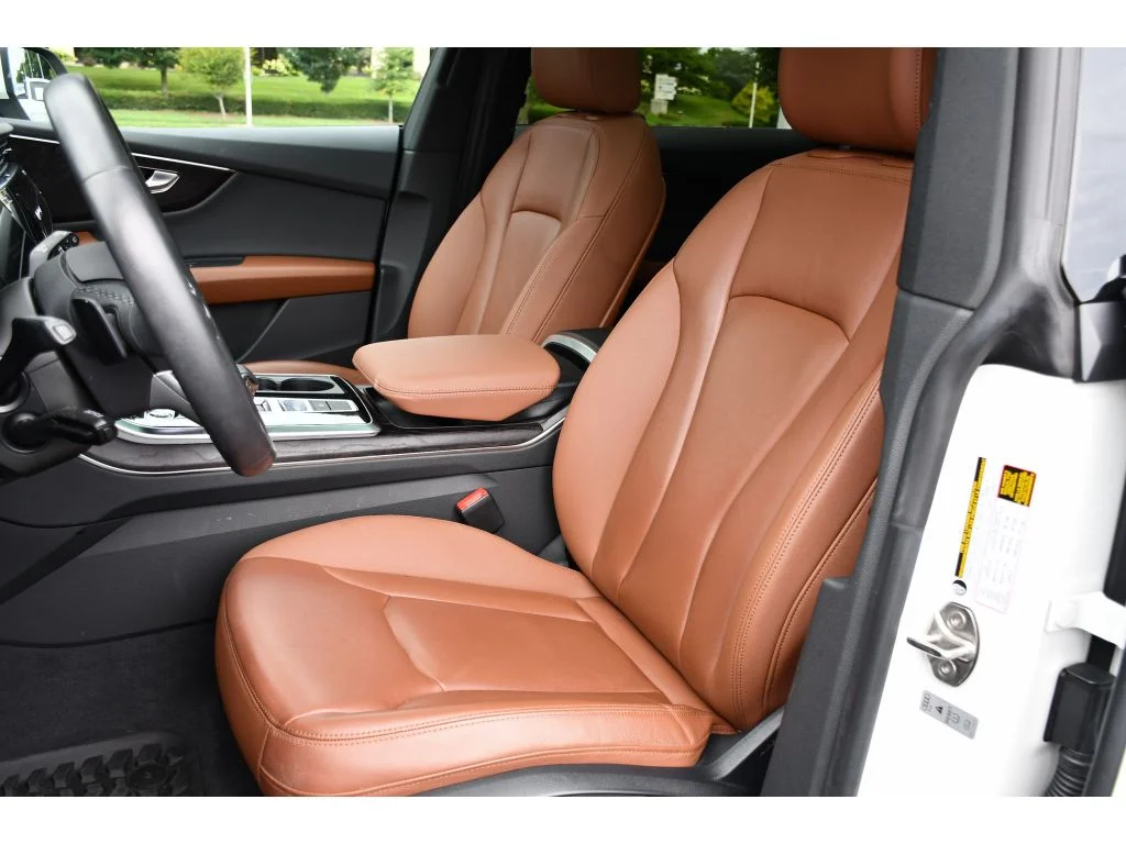 Used 2023 Carrara White Audi Premium image 14