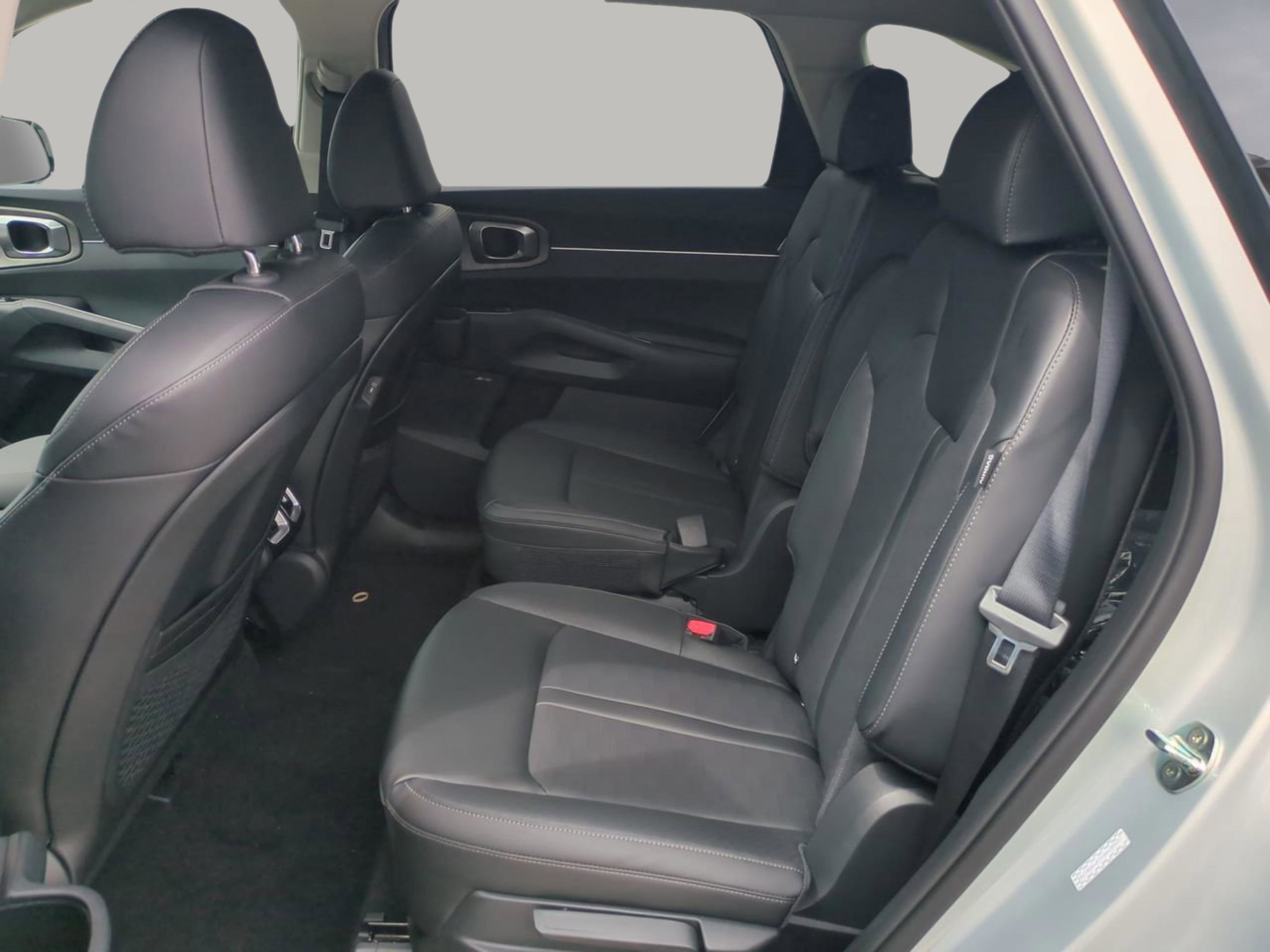 2026 Kia Sorento X-Line EX - Photo 18