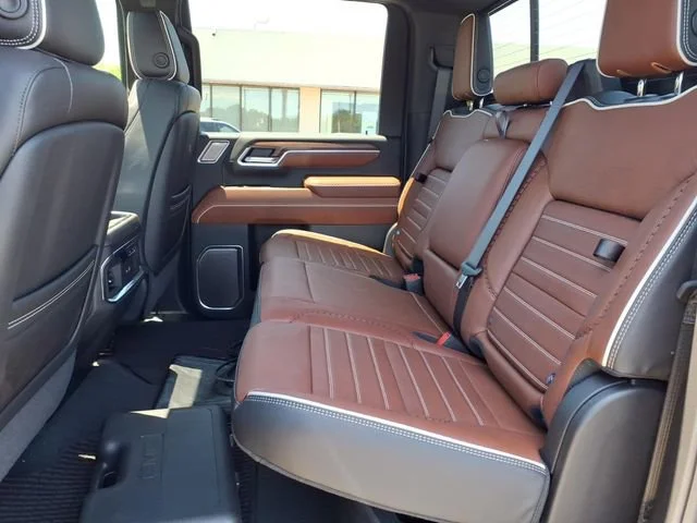 2026 GMC Sierra 2500HD Denali Ultimate - Photo 18