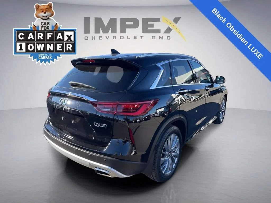 Used 2024 Black INFINITI LUXE image 5